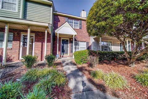 3846 Mosscroft Lane sold townhome in Heathrow on Harris, Charlotte, NC