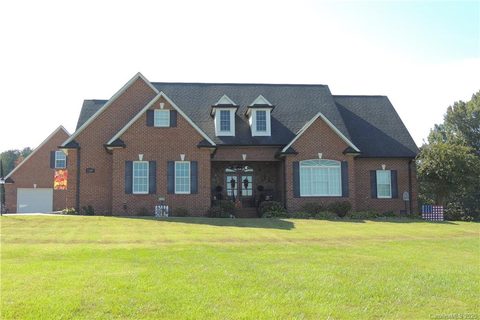 2249 Carriage Lane