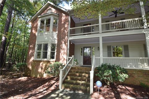 5712 Lake Providence Lane