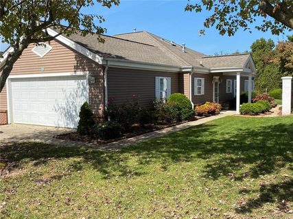 11b Heather Way