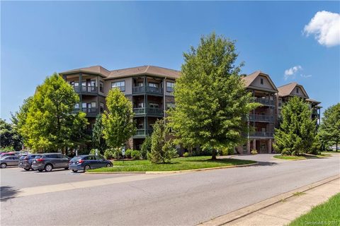 9 Kenilworth Knoll # 111