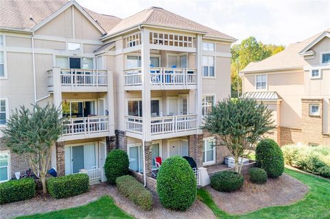 108 Pier 33 Drive 402