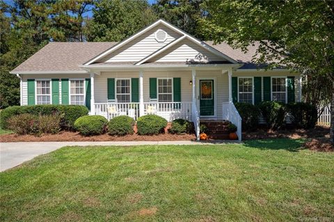 1426 Lowell Trace