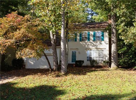 104 Creekside Drive