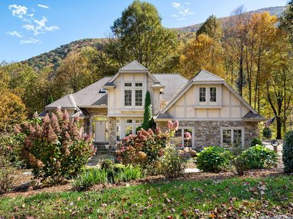 71 Serenity Cove
