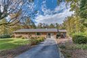 208 Sunrise Drive sold home in Hendersonville, SC