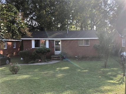 1716 Finchley Drive