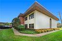 427 6th Avenue Unit B-15 sold home in Hendersonville, SC