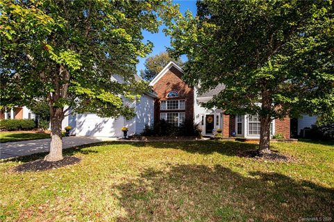 1512 Merrie Meadow Court