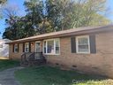 821 Glasgow Road sold home in Charlotte, SC