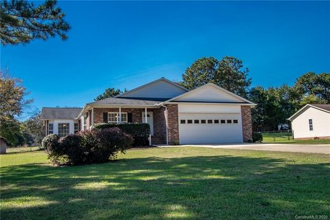 320 Cline Drive sold home in Country Acres, Salisbury, NC