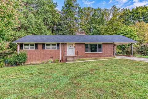 1863 Westbrook Circle