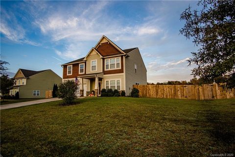 15210 Kissimmee Lane sold home in Belleglade, Mint Hill, NC