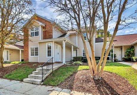 7821 Renaissance Court B sold townhome in Renaissance Gardens, Charlotte, NC