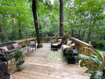 8001 Briardale Drive