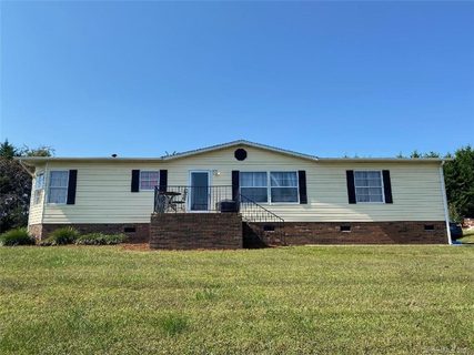 5137 Goldfinch Court sold manufactured home in Champion Village, Granite Falls, NC