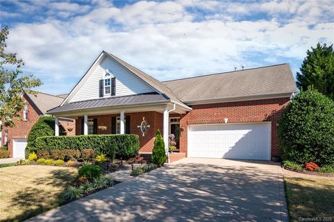 1025 Butterburr Drive