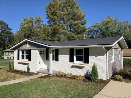 422 Brooklyn Road sold home in Roosevelt Park, Asheville, NC