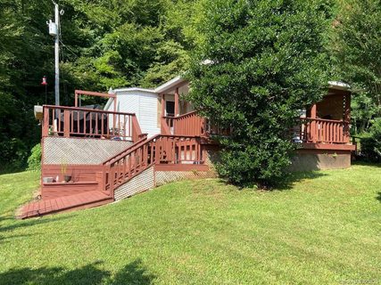 243 Savannah Meadows Trail sold manufactured home in Savannah Meadows, Sylva, NC