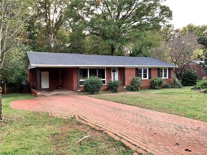 661 University Drive