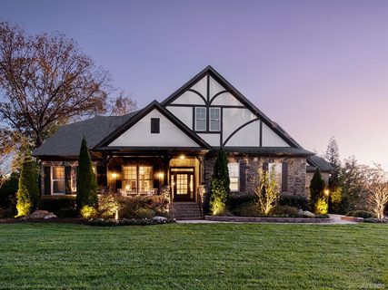 2300 Sommerton Glen