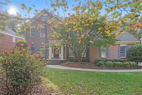 4400 Tranquillity Drive sold home in Mountain Island Lake, Charlotte, NC