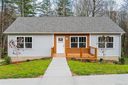 65 Briarcreek Court sold home in Hendersonville, SC