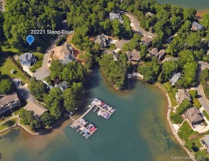 20221 Sloop Court