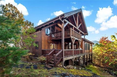 294 N Oakwood Drive
