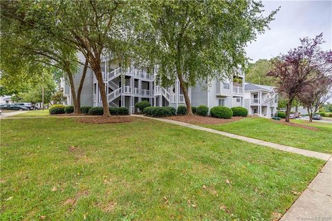 28 Hamiltons Harbor Drive 920