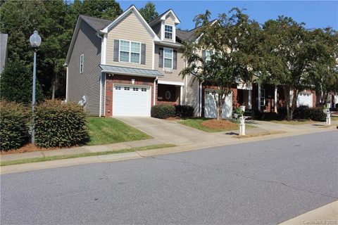 4754 Braxton Gate Lane sold townhome in Braxton Gate, Hickory, NC