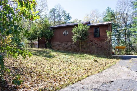 4596 Fire Thorn Drive sold home in South Fork, Morganton, NC