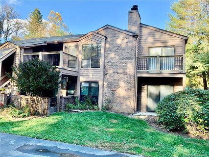 64 Ravencroft Lane