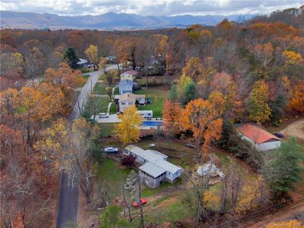 347 Oak Hill Road sold manufactured home in Oak Hill, Candler, NC