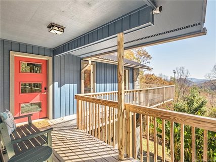 51 Indian Trail sold home in Indian Falls Estates, Asheville, NC