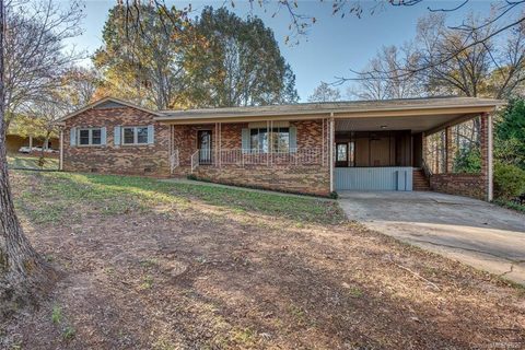 107 Sawtooth Lane