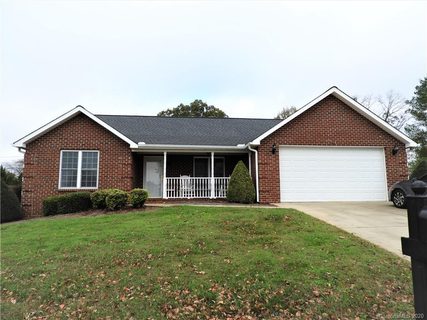 125 Charleston Court