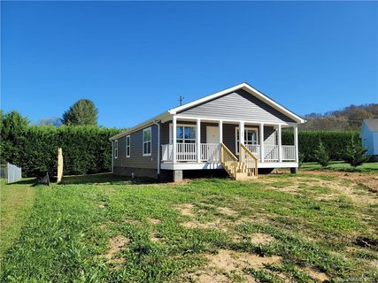43 Janie Drive sold home in Greenmoore, Clyde, NC