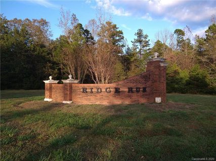 607 Whippoorwill Lane