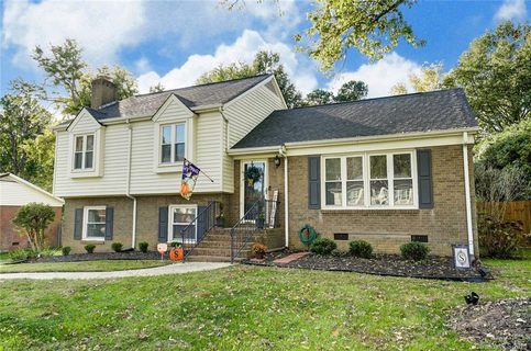 Previously sold for $296,000