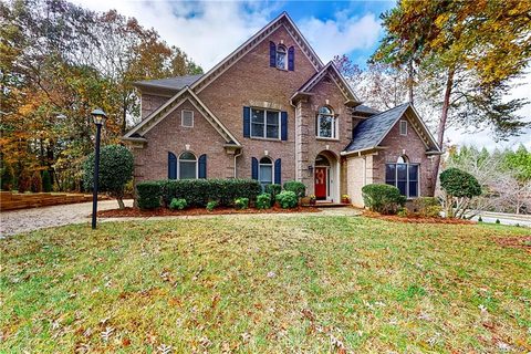 11302 Stonebriar Drive