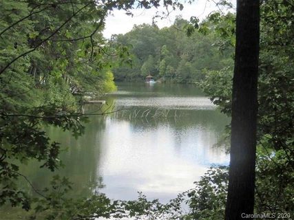 00 Lakewood Drive