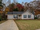 11028 Ballards Pond Lane sold home in Matthews, SC