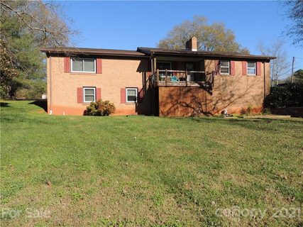 719 Park Circle