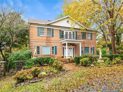 Previously sold for $640,000