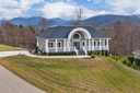 52 Governor Thomson Terrace sold home in Weaverville, SC