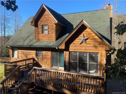 27 Crossings Drive sold home in The Crossings at Sugar Hill, Marion, NC