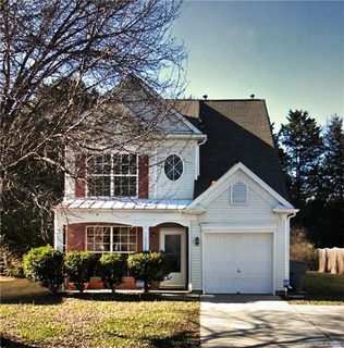 10323 Roundleaf Drive sold home in Loren Farms, Charlotte, NC