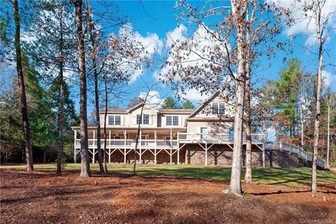 Previously sold for $447,000