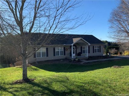 158 Kennedy Road sold home in Clearview Estates, Weaverville, NC